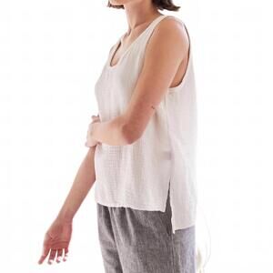 NEW IT IS WELL L.A. organic sleeveless gauze top in salt white